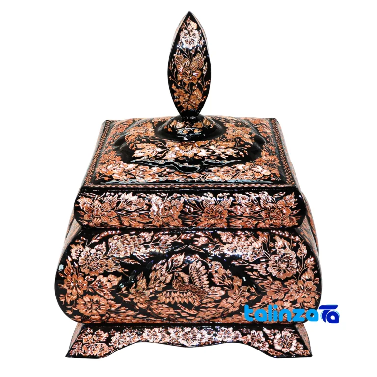 copper jewelry box - Front view design and key details