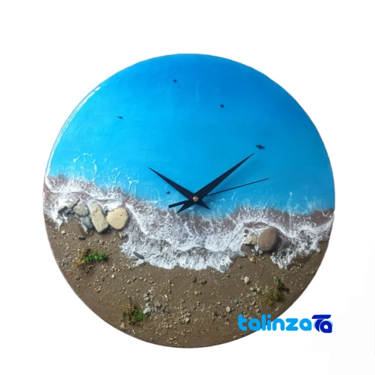 Front view of Resin Beach and Ocean Wall Clock 35x35x1 cm dial layout markers