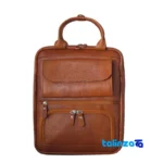 Man-0102 Messenger Bag Stylish Design and key details (Front view)
