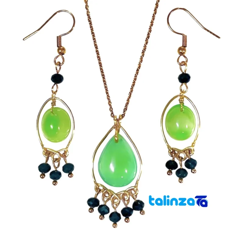 handcrafted jewelry set - Front view design and key details