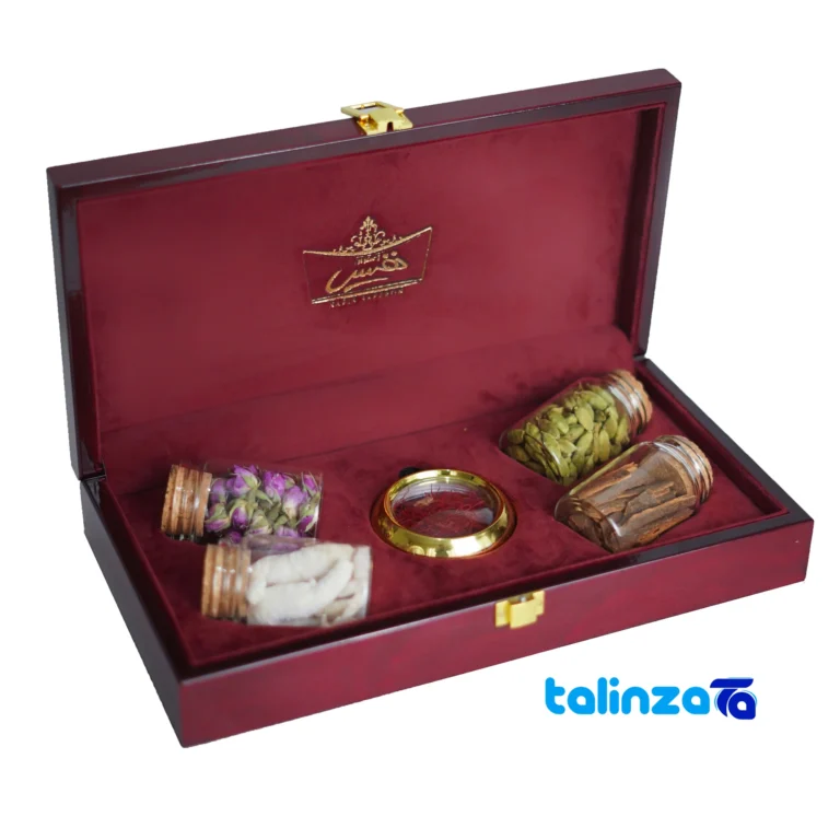 Pearl Saffron Premium Gift Set with Ginseng, Cinnamon, Rose - Package front showing product labeling and brand