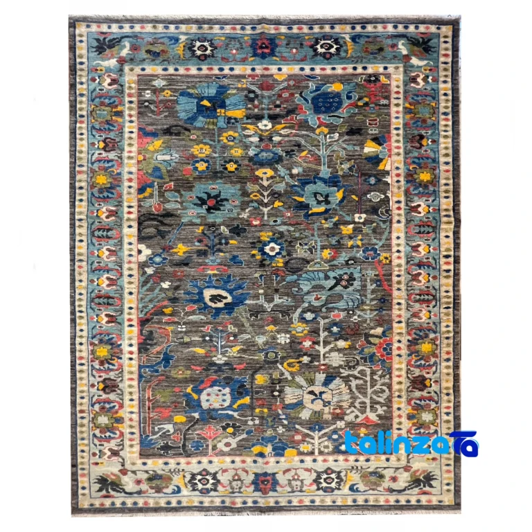 Sultanabad Handwoven Carpet Gray overall design layout (Full spread)