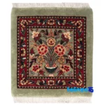 handwoven rug - Top view pattern and color tone