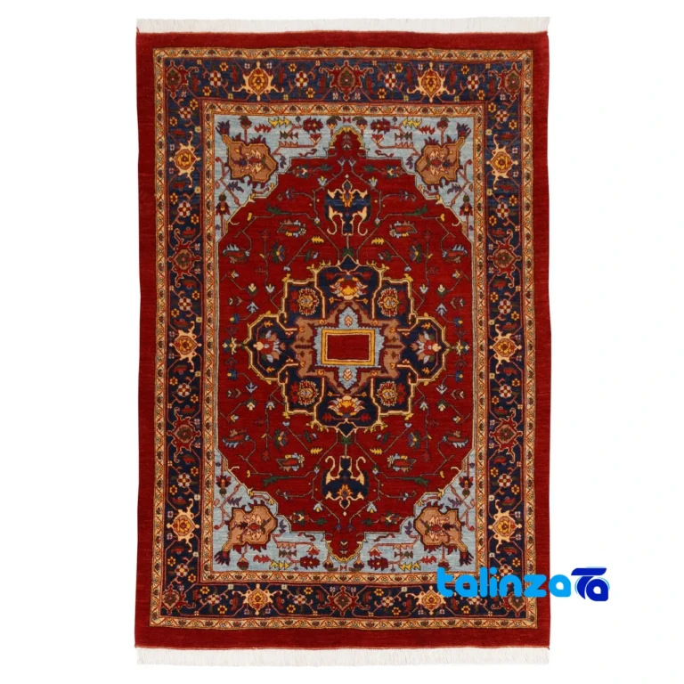 Top view of Si Persia Handwoven Carpet Luxurious Burgundy Design pattern and color tone