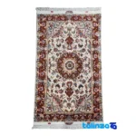 Persian handwoven rug - Top view pattern and color tone