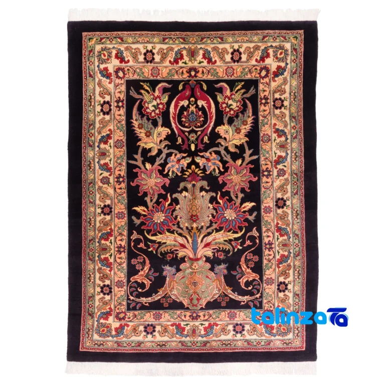 handwoven rug - Top view pattern and color tone