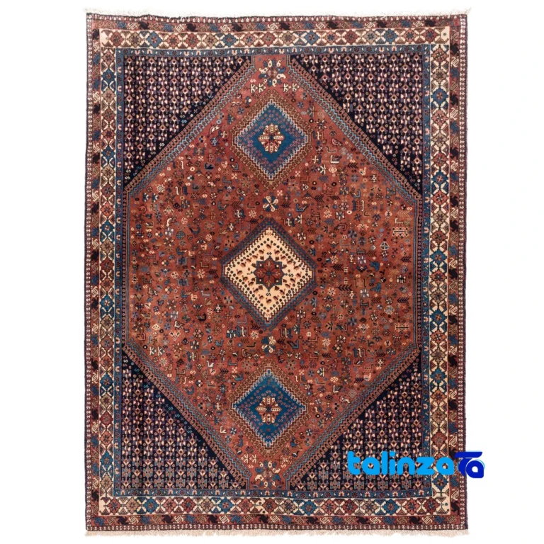 C Pershia Carpet - Top view pattern and color tone