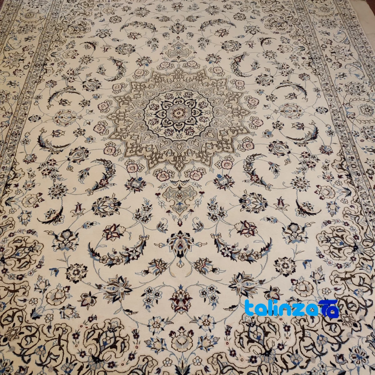 Raza Handmade Carpet Turkmen Nain Design 350x250x2 cm - Corner detail showing binding and edges
