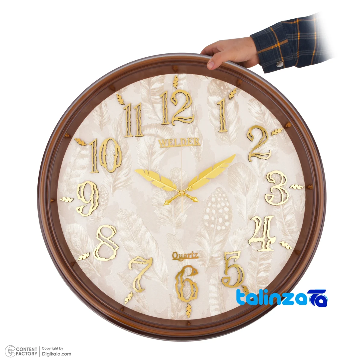 Wilder Quartz Wall Clock Model 646 movement and rear mount (Detail view)