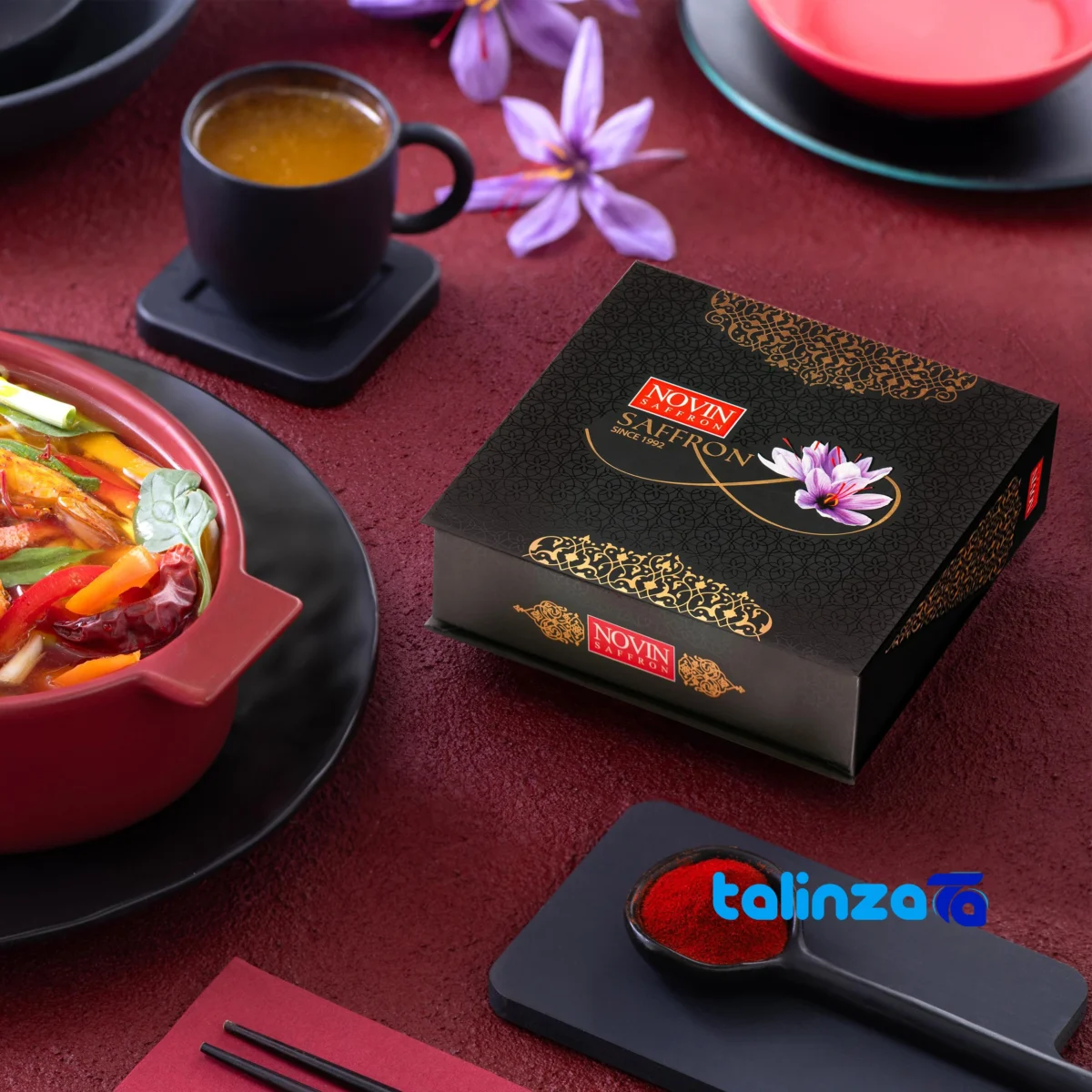 Side view of Novin Saffron Powder Premium Quality Packet box profile and sealing