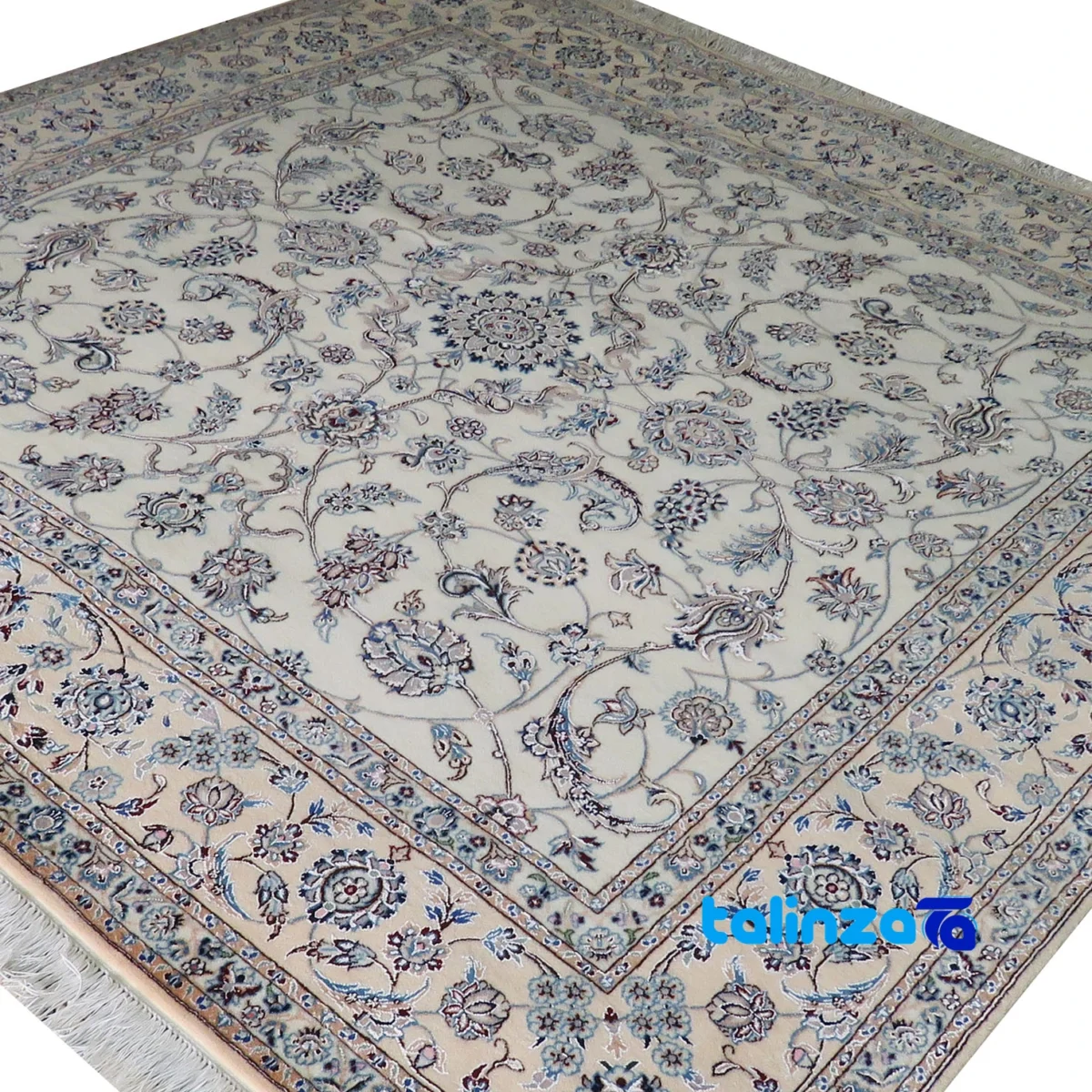 Weave close-up of Nain Persian Handwoven Carpet Square Traditional Design material and craftsmanship