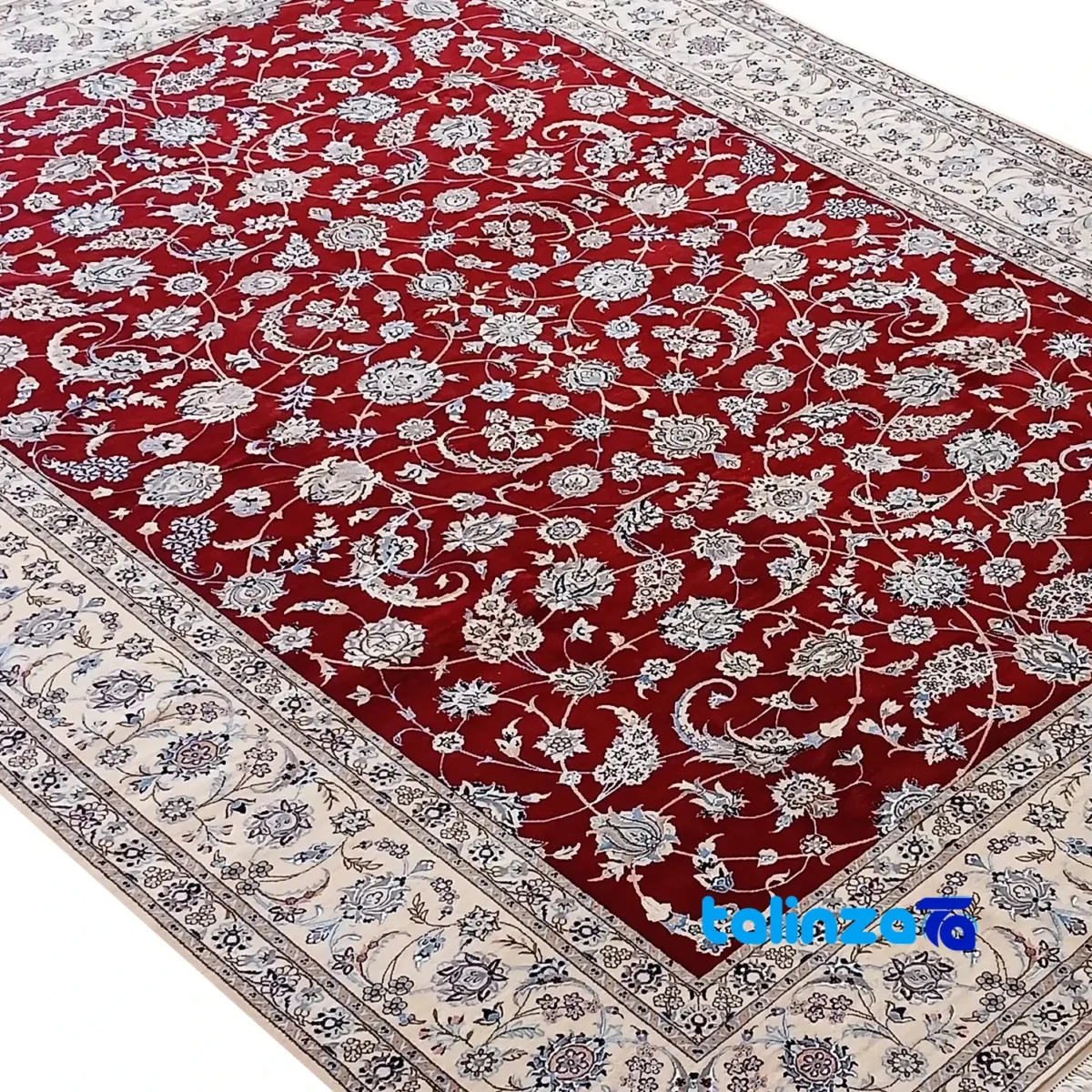 Weave close-up of Nain Handwoven Carpet Model Afshan Luxurious Red material and craftsmanship