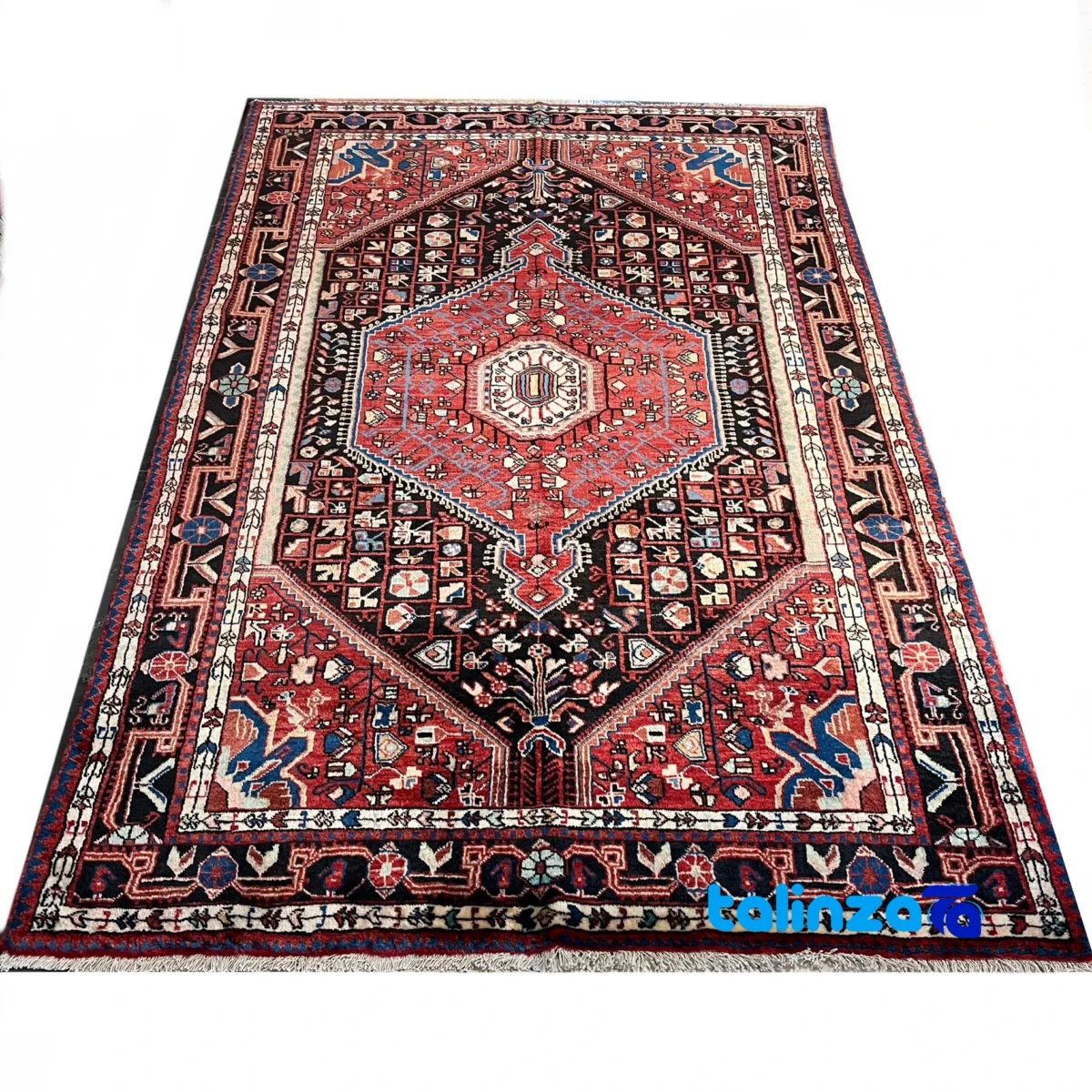 Toisarakan Handwoven Rug Traditional Design Black pile texture close-up (Detail view)