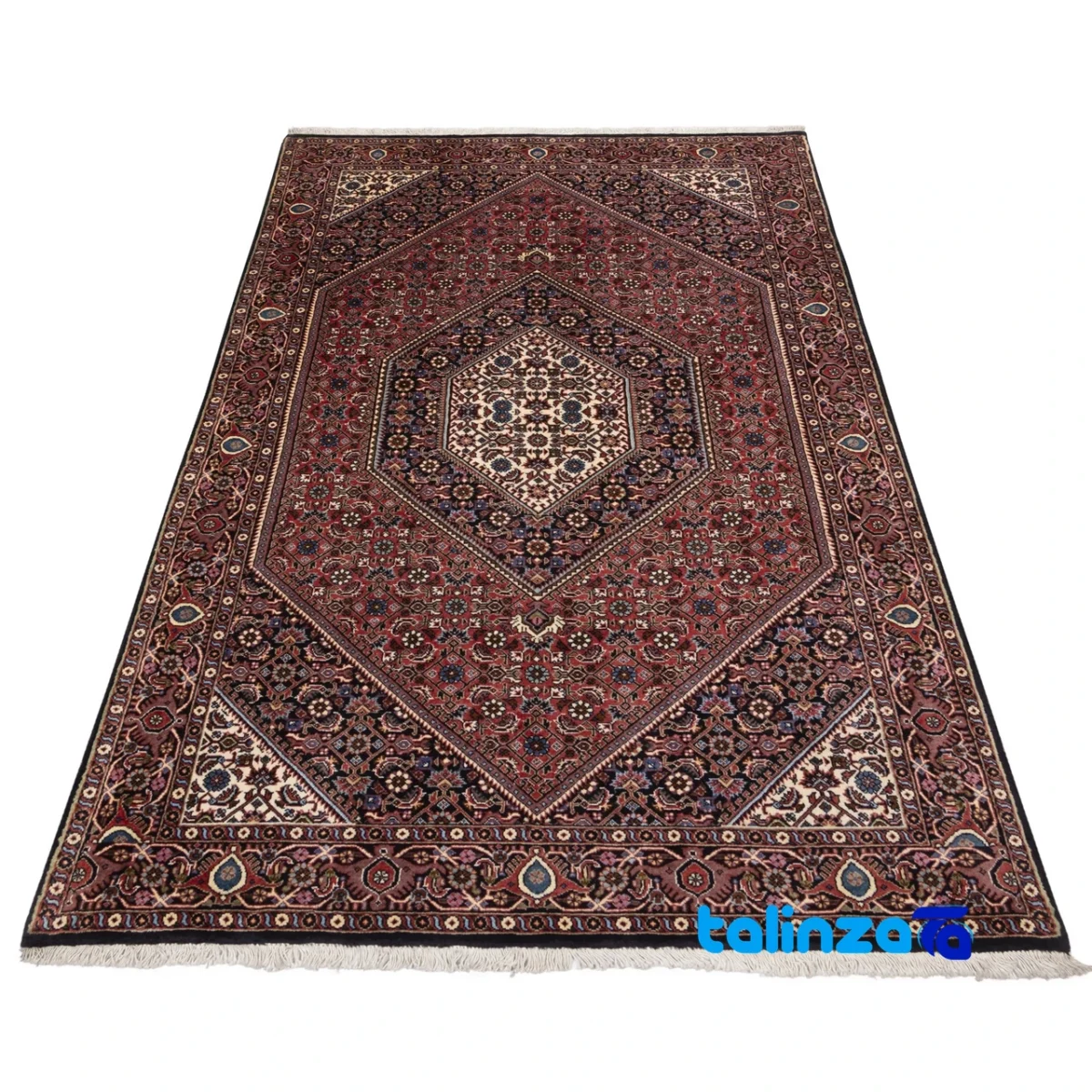 Si Persia Handwoven Carpet Red Design pile texture close-up (Detail view)
