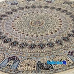Nain Handmade Round Rug Colorful Design - Weave close-up showing material and craftsmanship