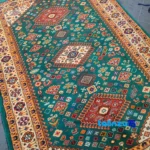 Handwoven Qashqai 1. Rug - Traditional Design pile texture close-up (Detail view)