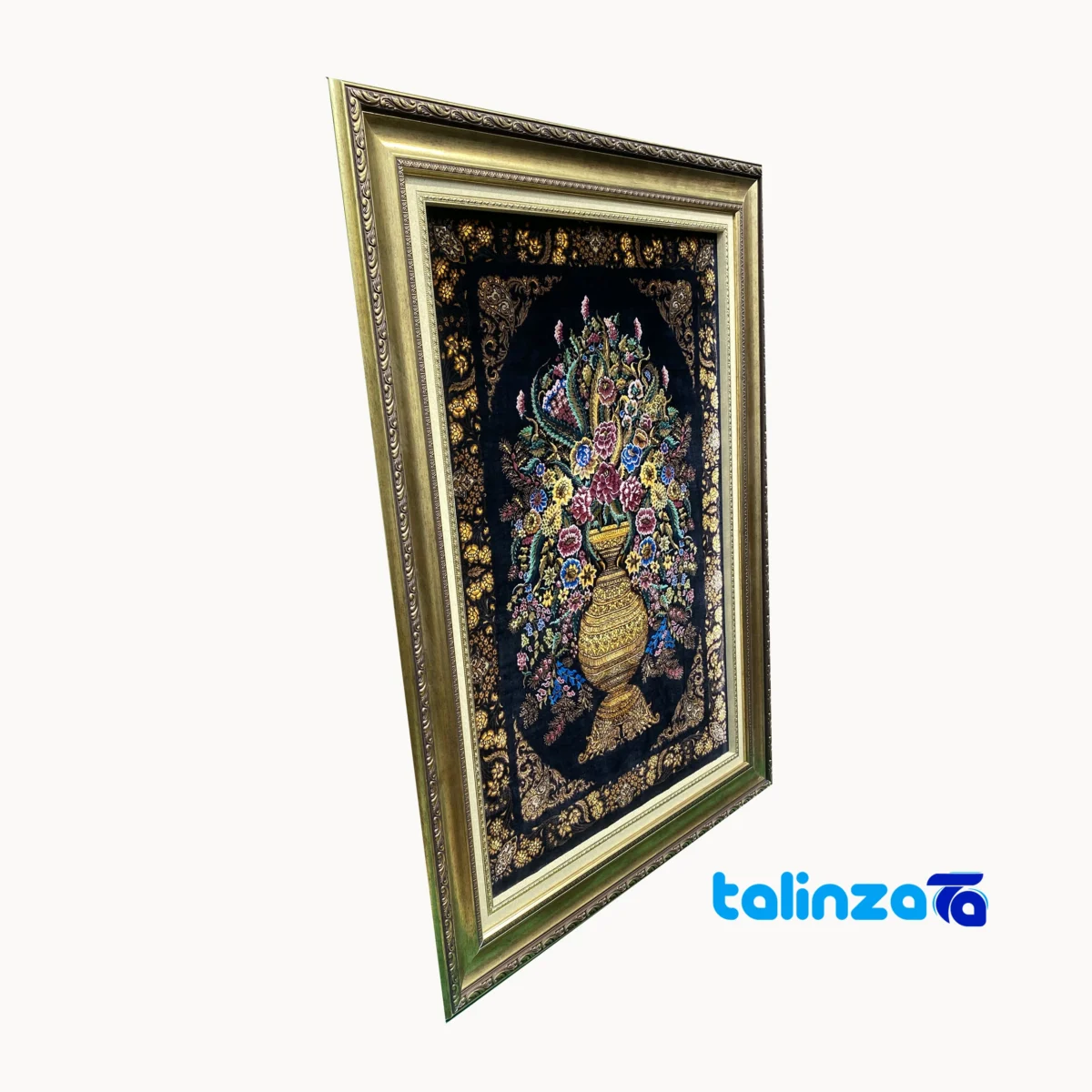 Detail view of Handmade Carpet Wall Art Floral Design Fancy, pile texture close-up