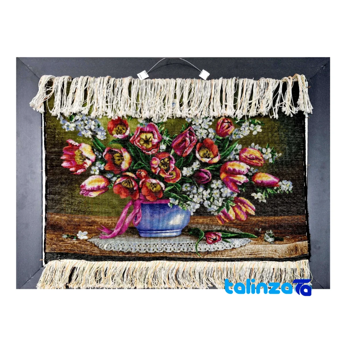 Detail view of Handmade Carpet Wall Art Flower Design Silk pile texture close-up
