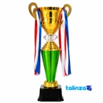 Tandis Trophy Model Set - Modern Design Figurative Statue finish and material detail view)