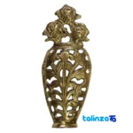 Brass Wall Decor Planter Set of 3 finish and material detail view)