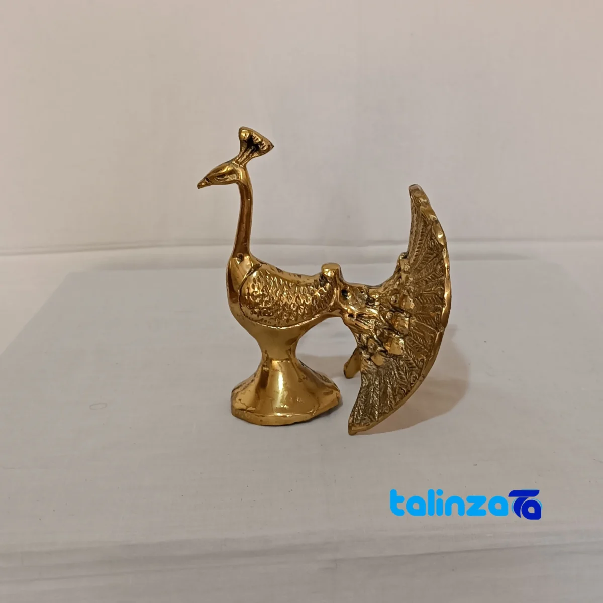 Brass Decor Peacock Model M_1008 finish and material detail view)