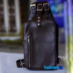 Detail view of Dastineh Leather Handbag Everyday Use finish and material