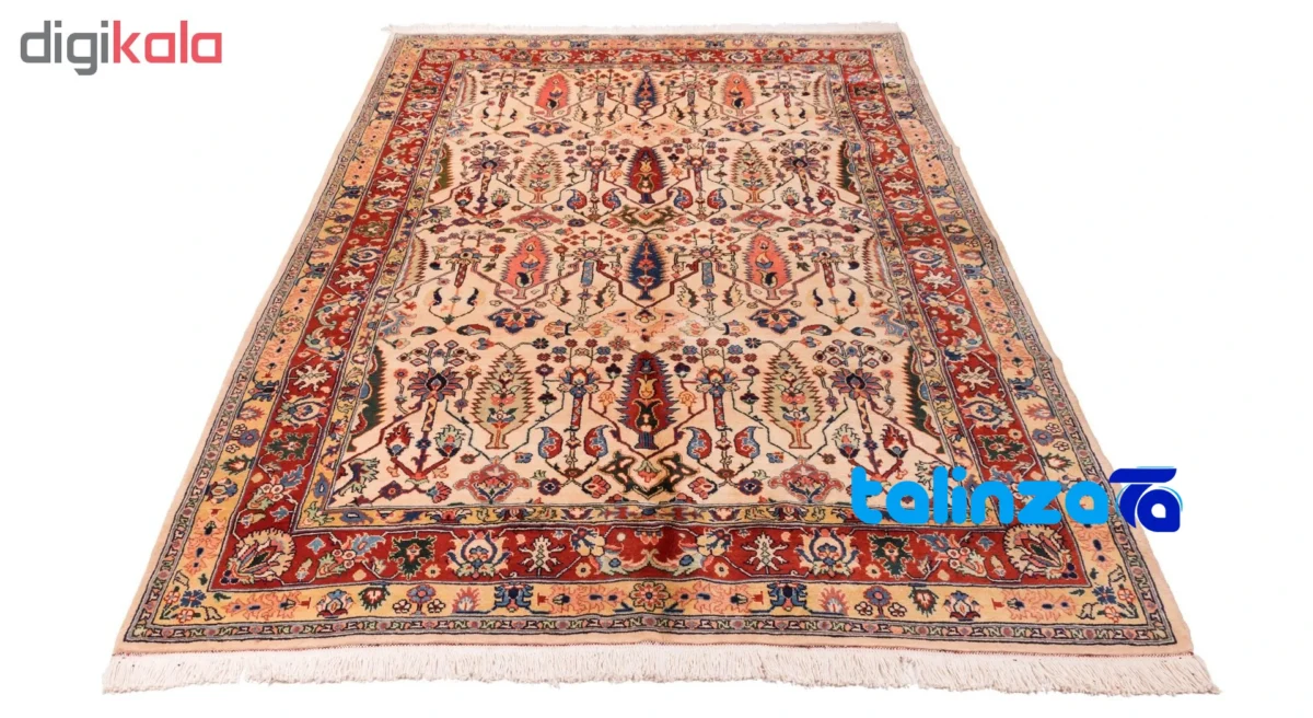 Edge view of C Persia Handwoven Carpet Elegant Design 300 x border and finishing