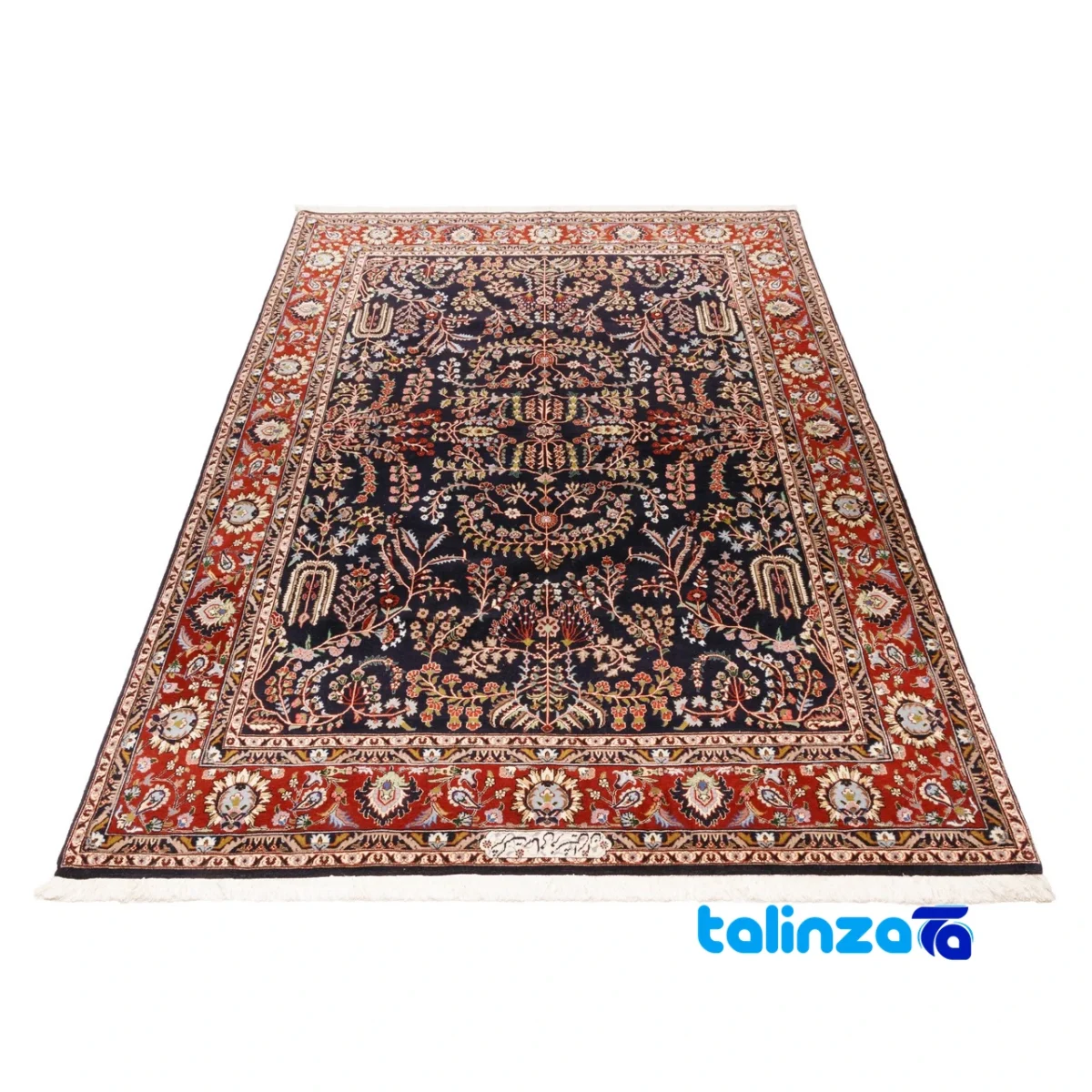 Edge view of C Persia Handwoven Rug Elegant Design border and finishing