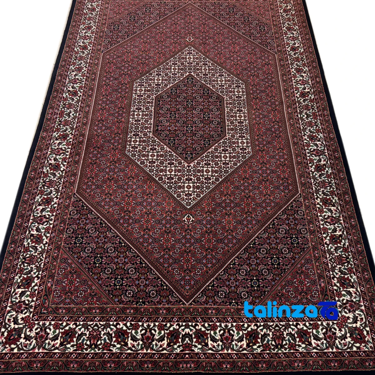 Bijar Handwoven Area Rug Colorful Design border and finishing (Edge view)