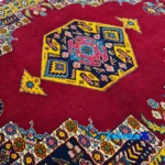 Handwoven Persian Rug Rectangular Traditional Design binding and edges (Corner detail)