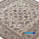 Edge view of Nain Handwoven Carpet Square Design Natural Dye Cream border and finishing