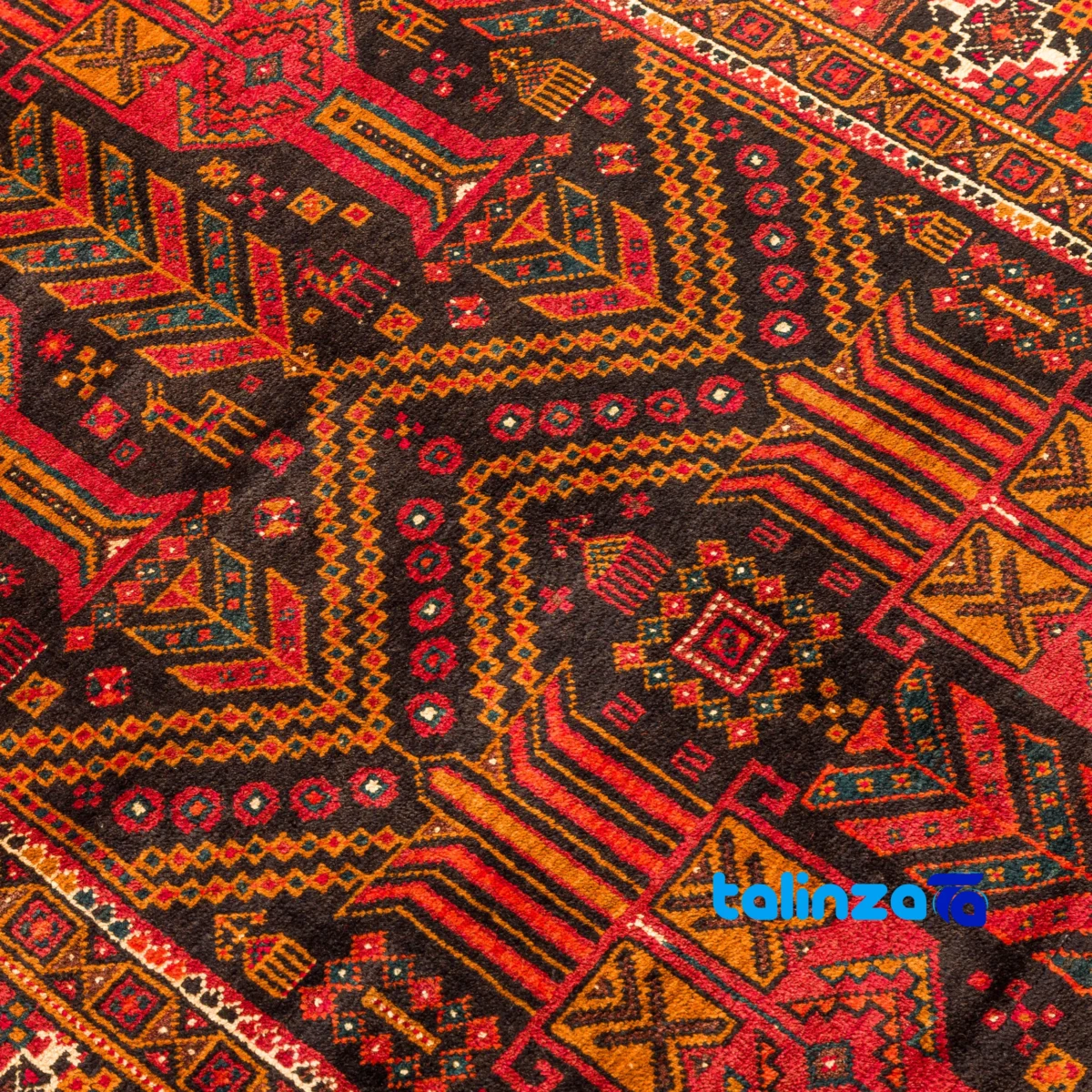 Handwoven Persian Rug Model Baloch Design binding and edges (Corner detail)