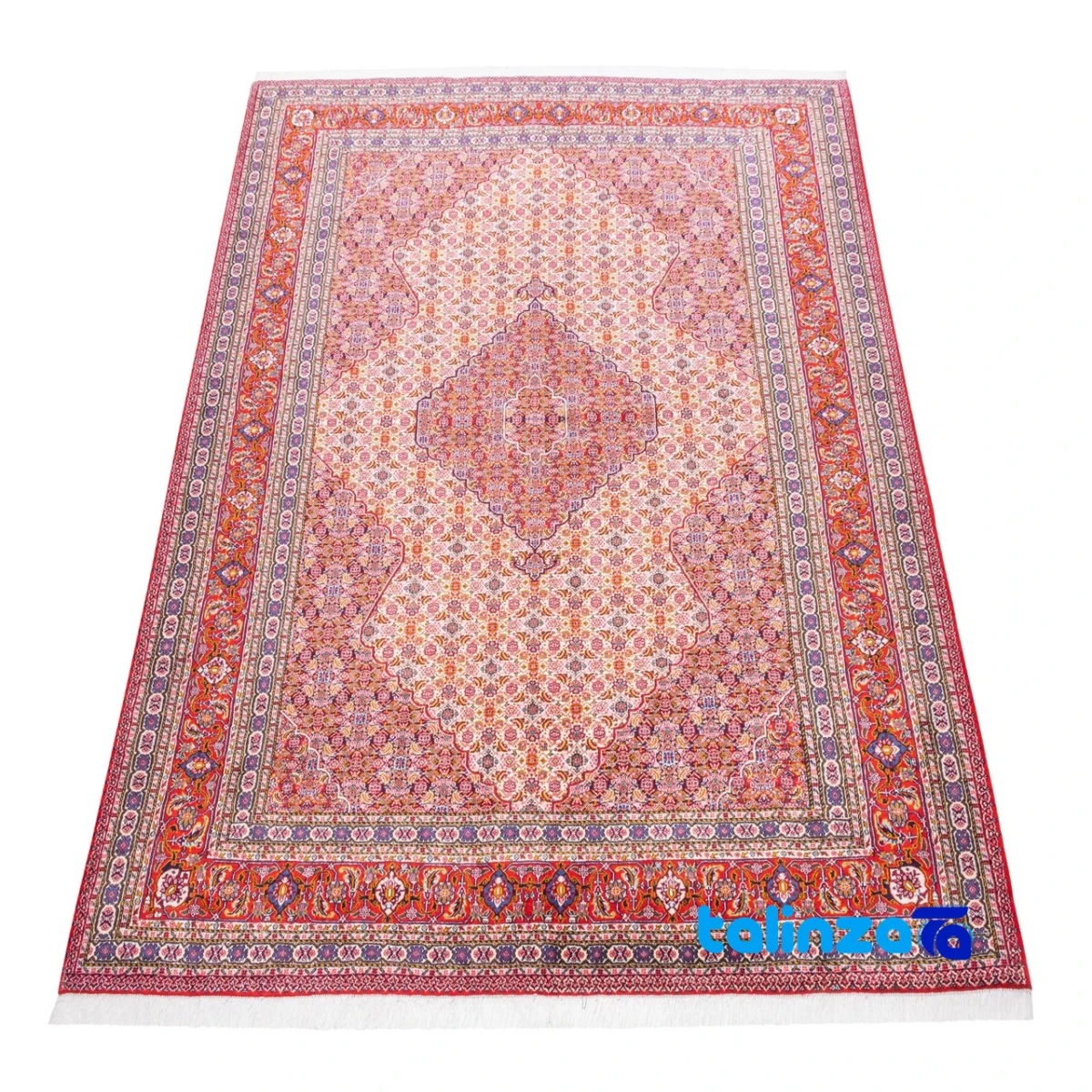 Corner detail of C Persian Handwoven Carpet - Elegant Design 288x214 cm binding and edges
