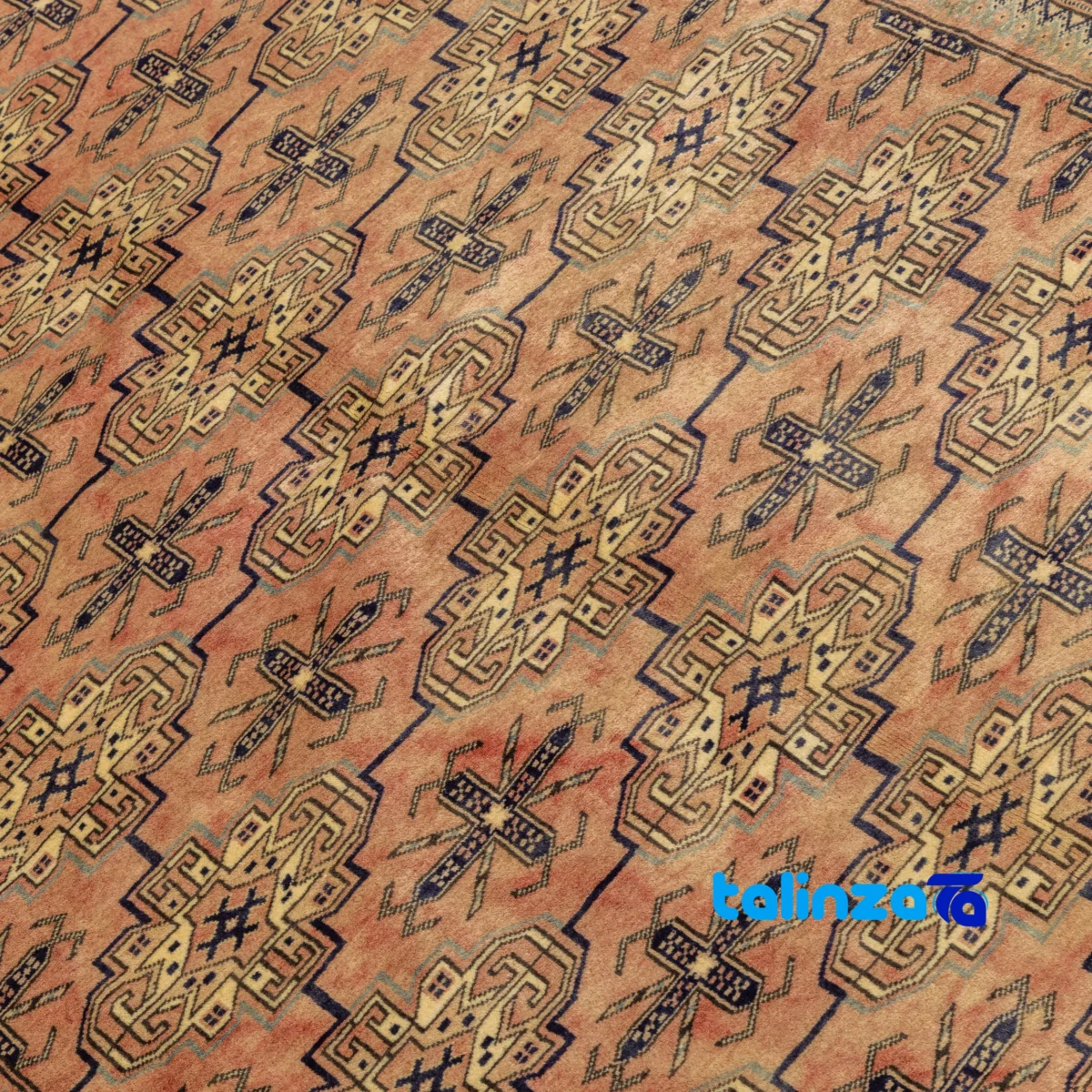 Edge view of Turkmen Handwoven Area Rug - Rich Color and Craftsmanship border finishing