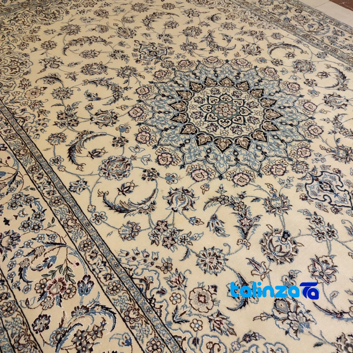 Nayin Handwoven Carpet Sun Design - Corner detail showing binding and edges
