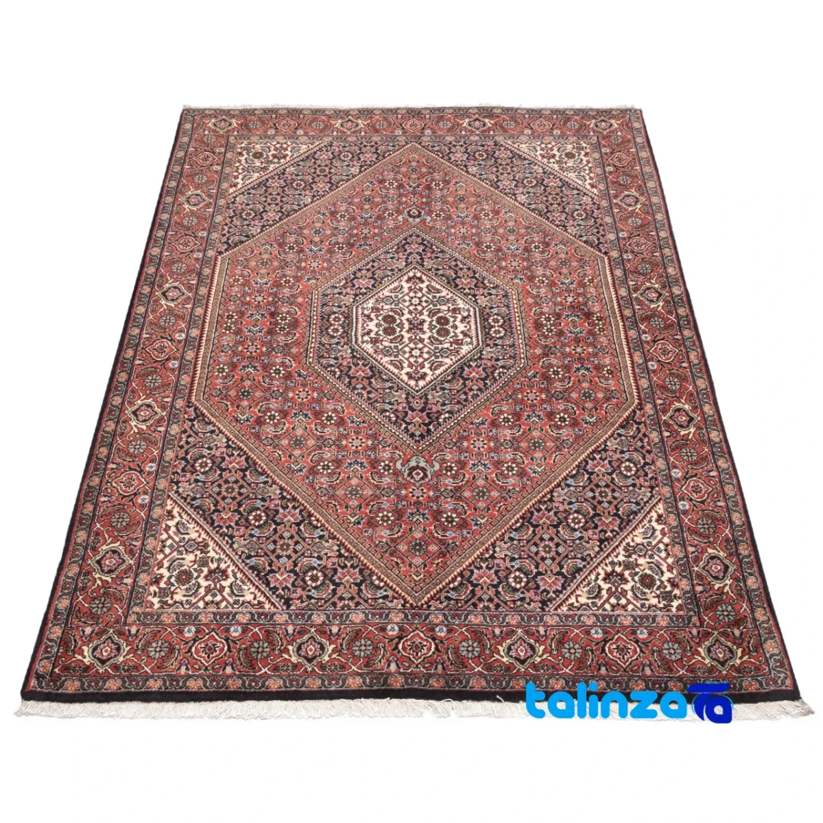 Si Persia Handwoven Carpet Luxurious Design binding and edges (Corner detail)