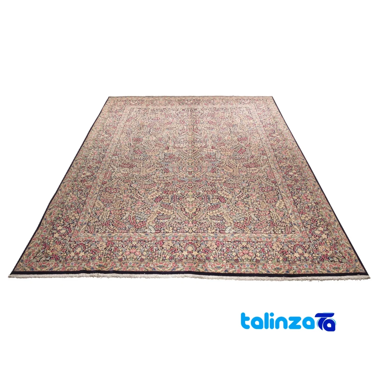 Edge view of C Persia Handwoven Rug Elegant Design border and finishing