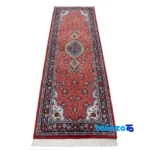 Si Persia Handwoven Runner Vibrant Red - Detail view showing finish and material