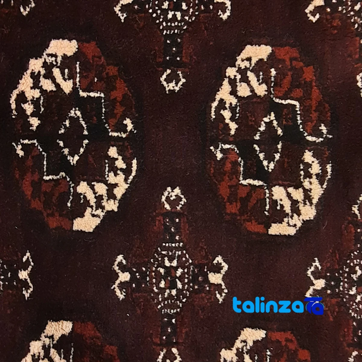 Corner detail of Turkmen Handwoven Carpet NKP.TO.32 Unique Design binding and edges