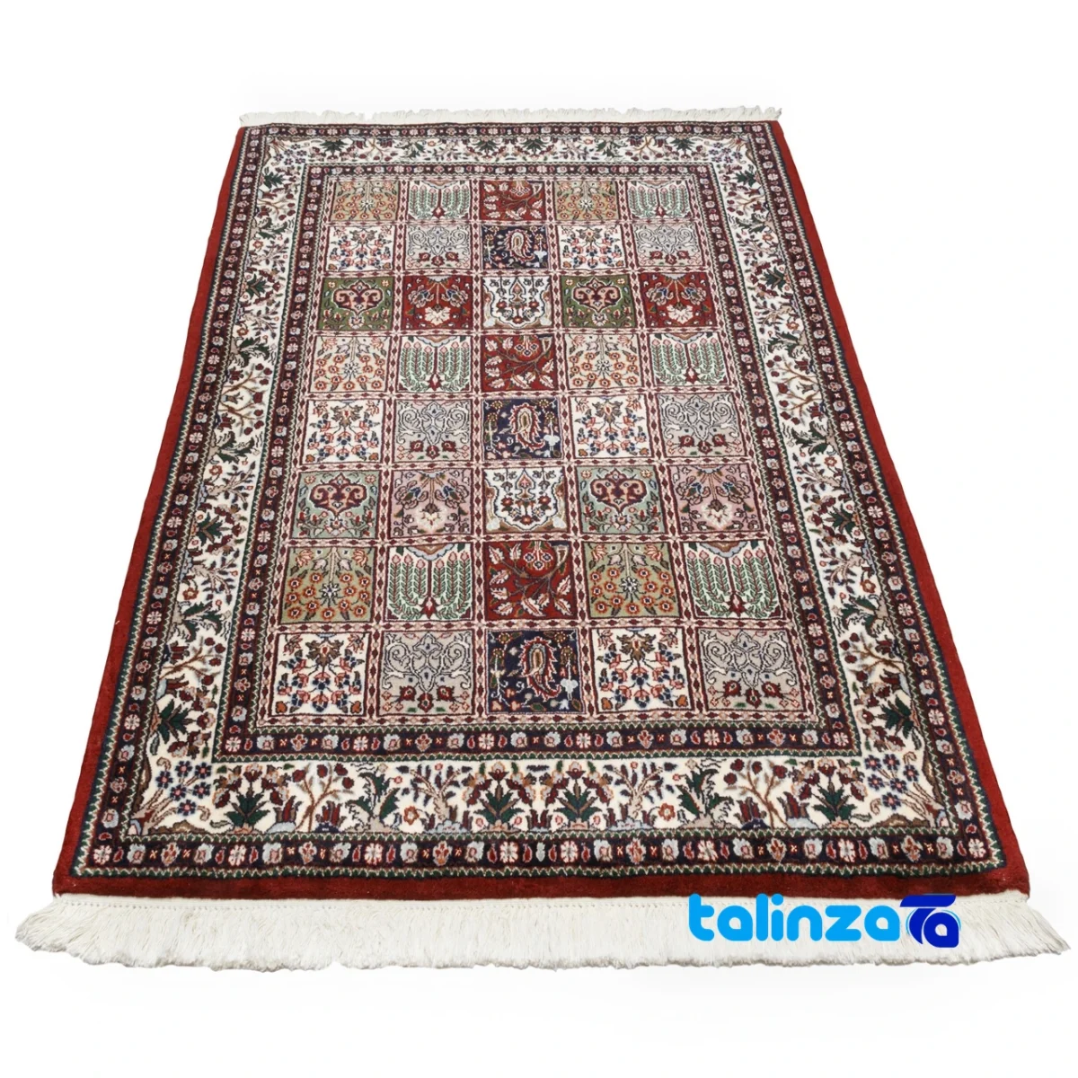 Persia Handwoven Rug Colorful Design border and finishing (Edge view)