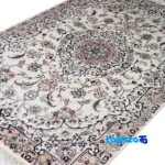 Nain Handwoven Carpet Traditional Design Cream Hand wash only binding and edges (Corner detail)
