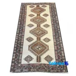 Shiraz Handmade Carpet Geometric Design Cream binding and edges (Corner detail)