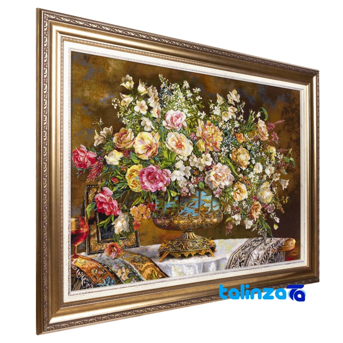 Edge view of C Persia Handwoven Carpet Wall Art Flower in Vase border and finishing