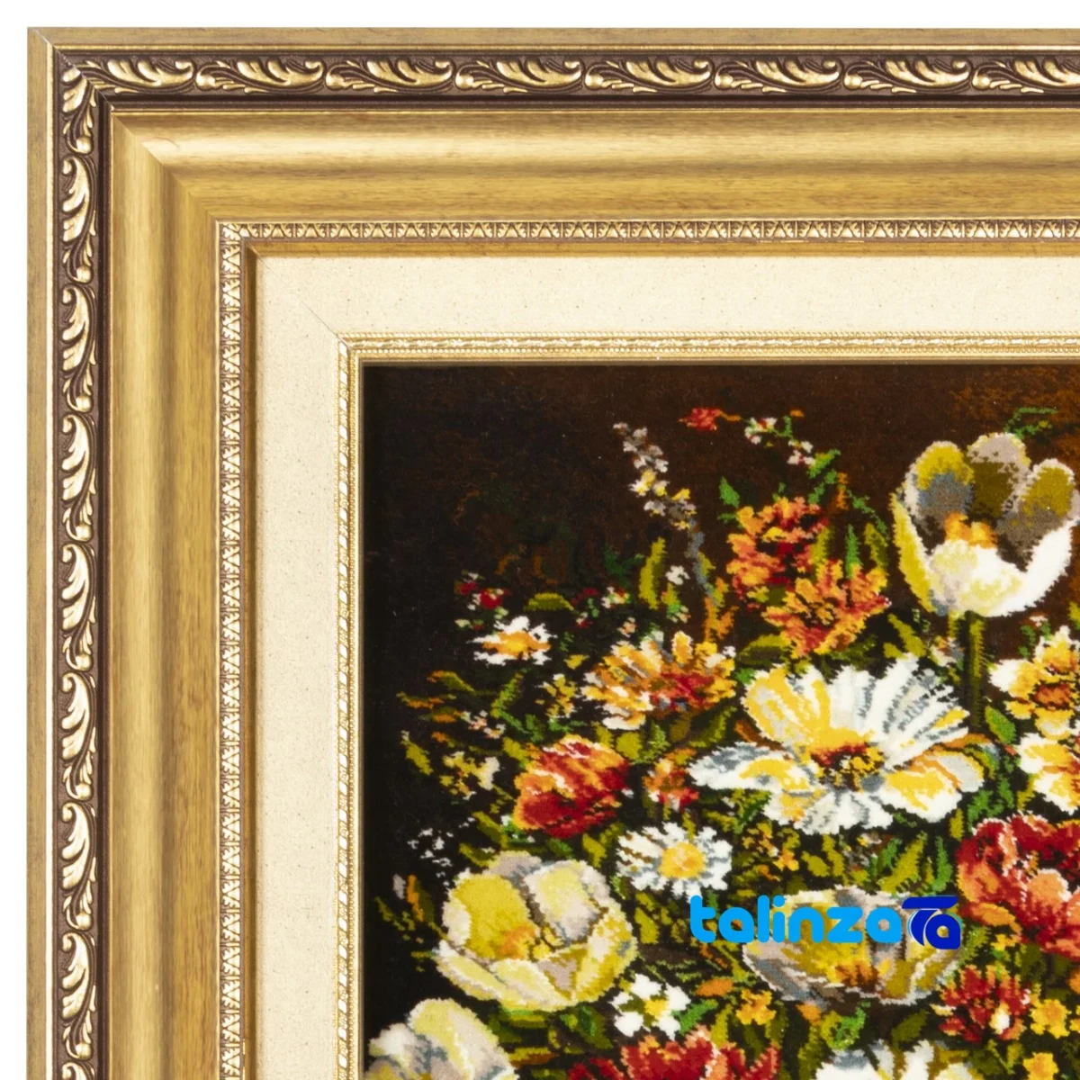 Edge view of Si Persia Handwoven Tapestry Floral Design border and finishing