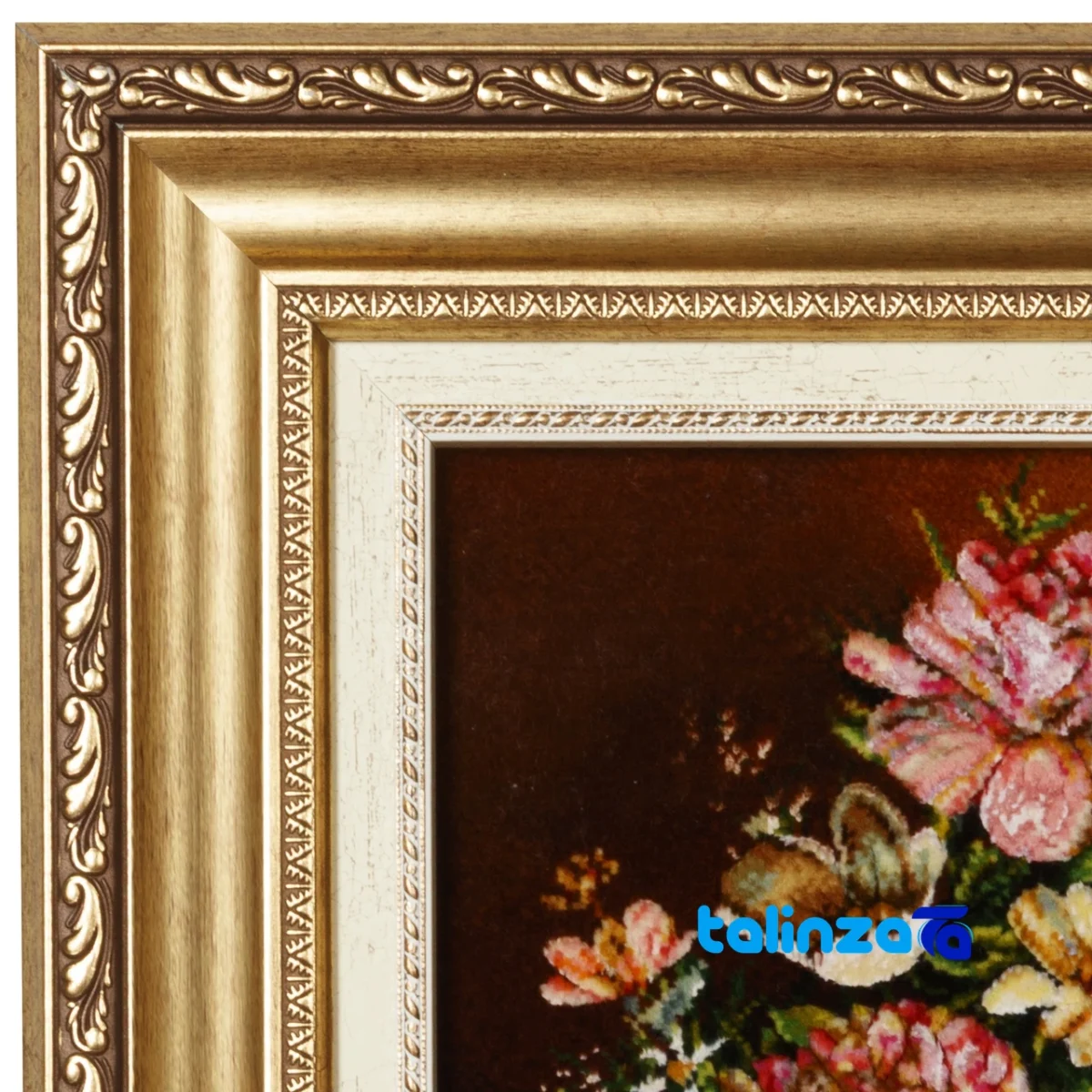 Side view of Si Persia Handwoven Tapestry Floral Design profile and structure