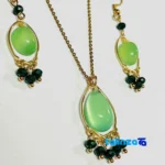 Side view of Handcrafted Necklace and Earring Set - Agate Jade profile structure