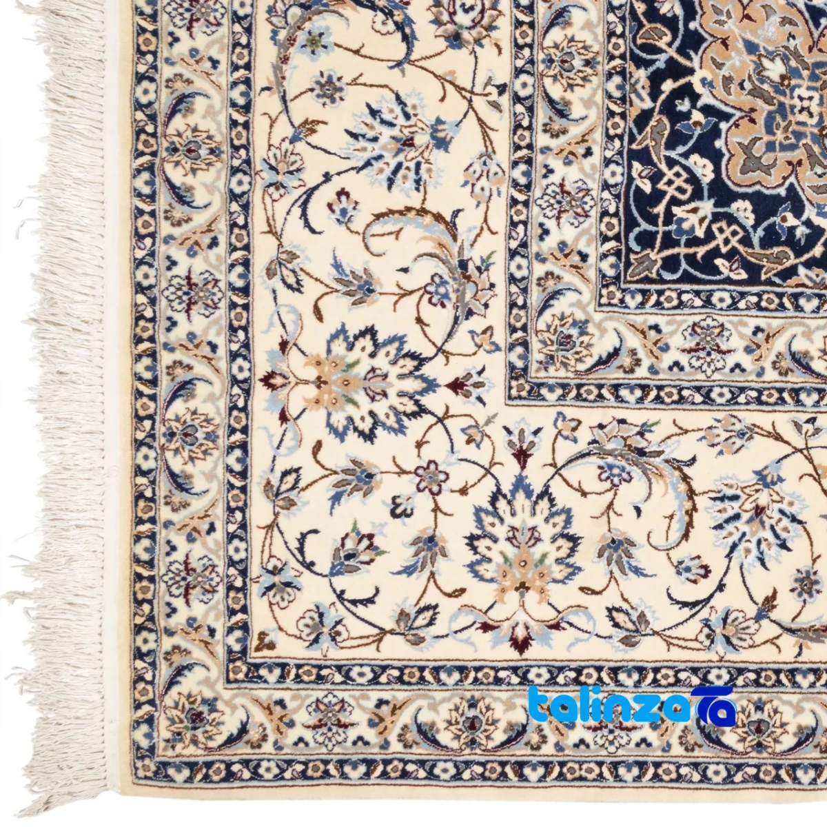 Room setting of Si Persia Handwoven Rug Elegant Design floor placement example