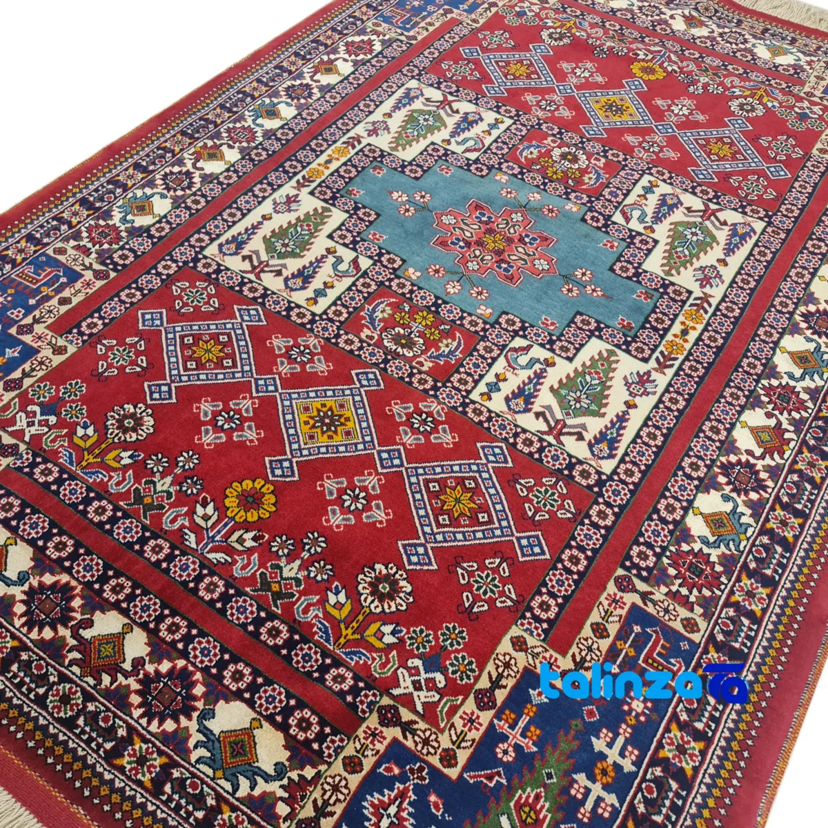Room setting of Qashqai Handwoven Carpet Traditional Design floor placement example