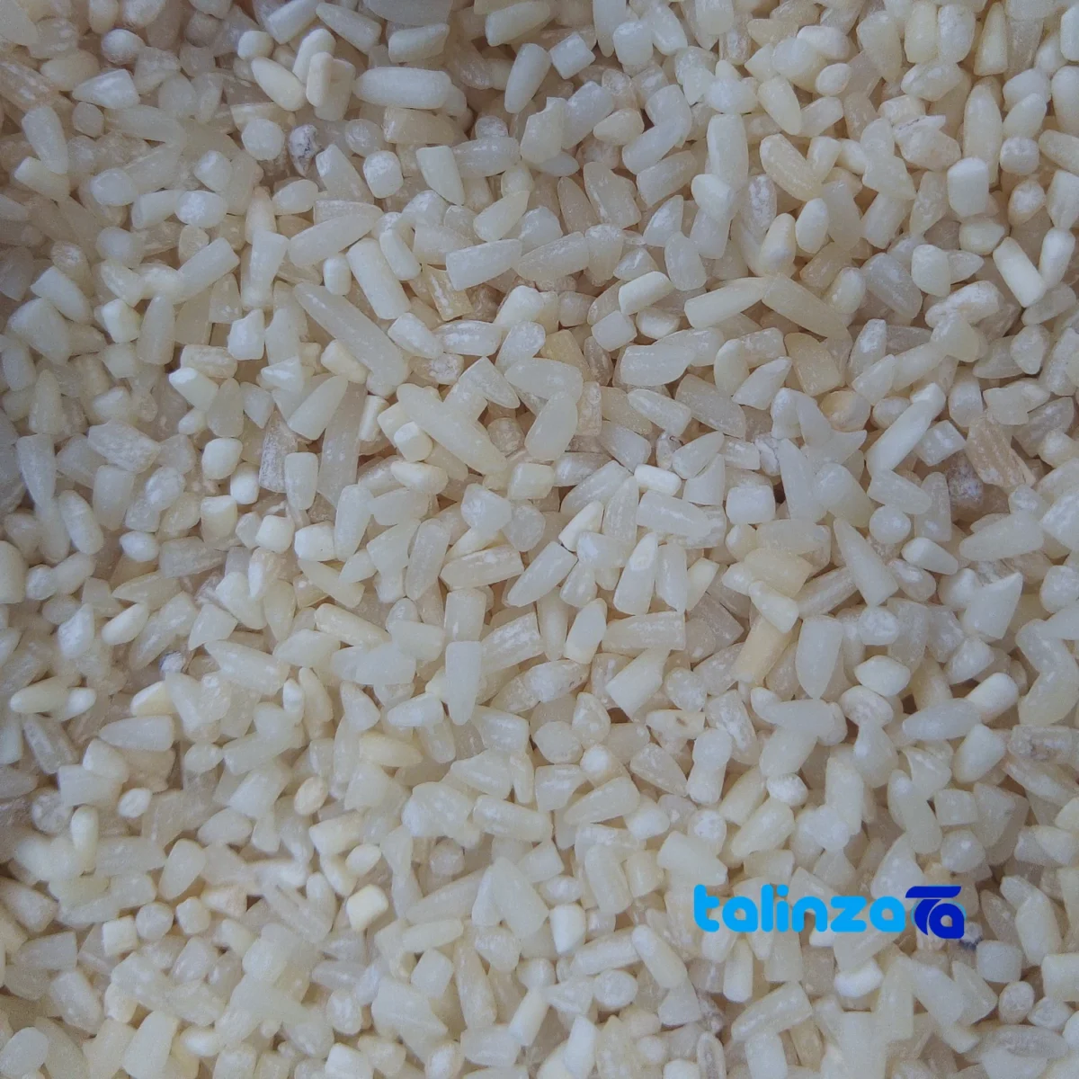 Front view of Hashemi Rice Semi-Broken Grade 1 bag label and weight
