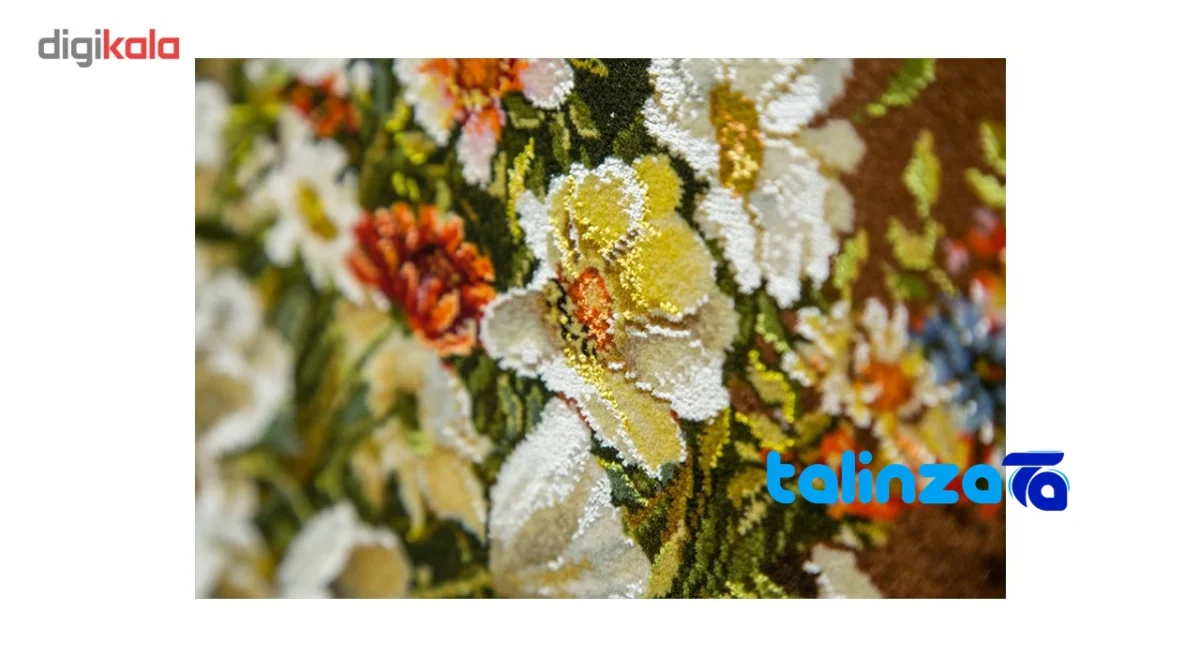 Top view of TDJ Handwoven Carpet Wall Art Tulip Design pattern and color tone
